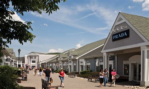 burberry outlet woodbury commons ny|Woodbury Commons Burberry clearance sale.